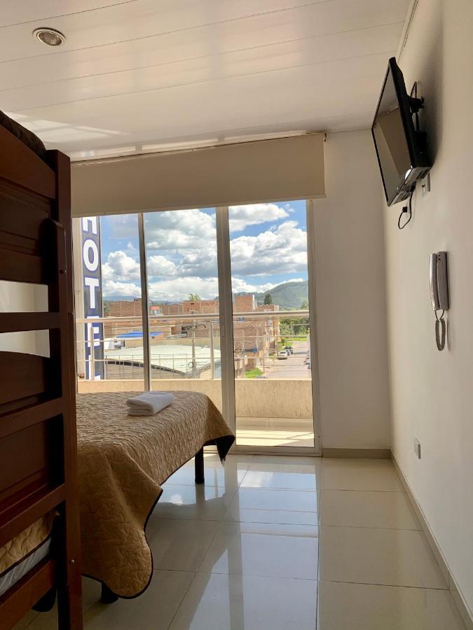 Hotel Universal Duitama Eksteriør billede
